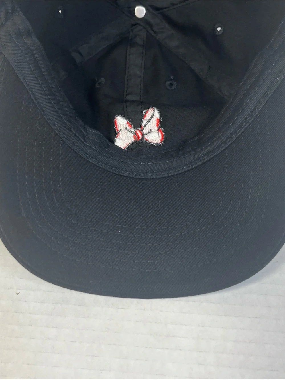 Disney Minnie Mouse Ball cap black Hat Embroidered adjustable strap